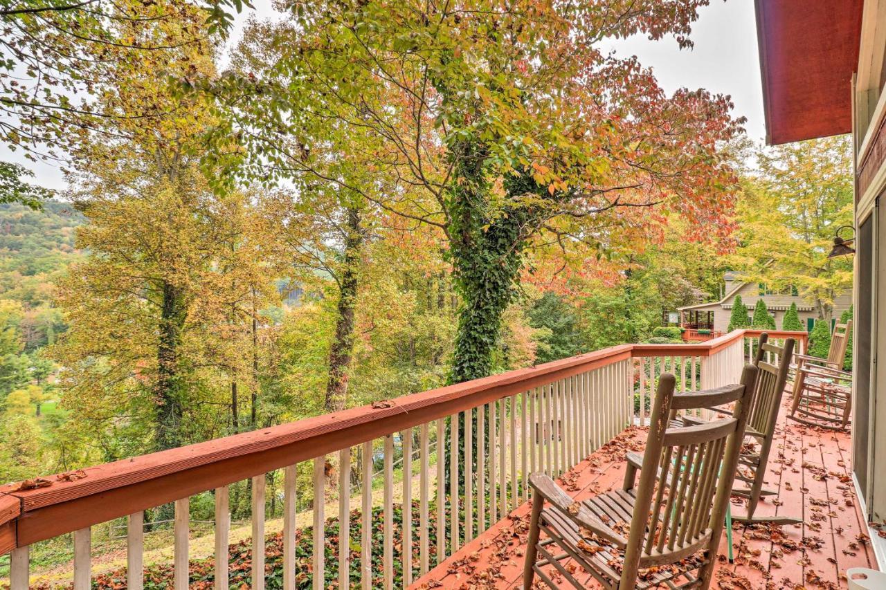 Rustic Red Cabin With Deck In Maggie Valley Club! Kültér fotó